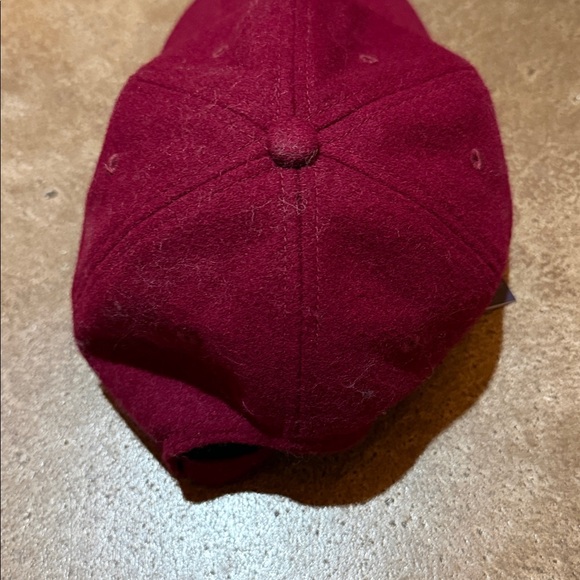 Gap Maroon Wool Hat - Picture 3 of 4